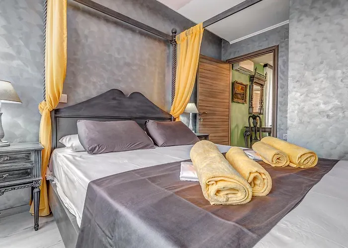 Eos Aurora Apartman Corfu (city)