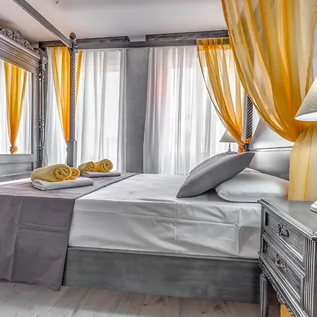 Eos Aurora Apartment *